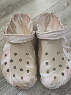 CROCS Marbled Clog